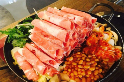 米屋美食工厂餐厅:用产品和服务打动餐饮美食消费者