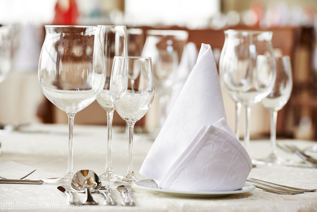 餐饮表组在餐饮服务中的核心作用